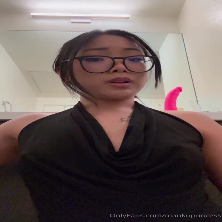Mankoprincess Dildo Fuck With Squirt And Creamy Pussy Full HD Video