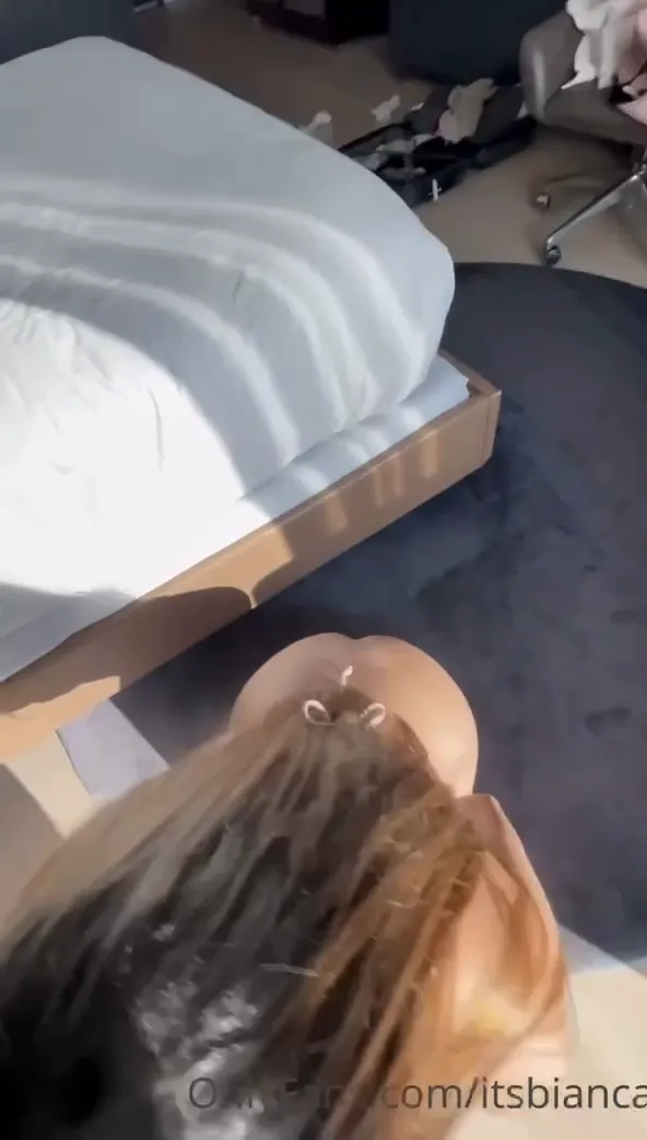 Bianca molares giving head in pov and getting an huge facial