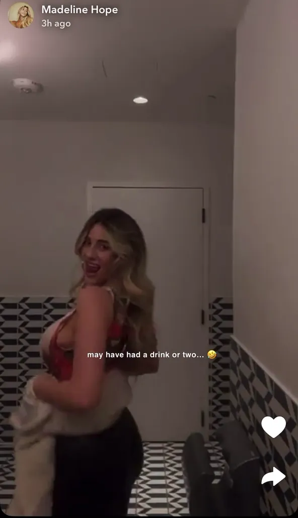 @hadelinemope Aka Maddie Hope Old Snapchat Vid Full HD Video