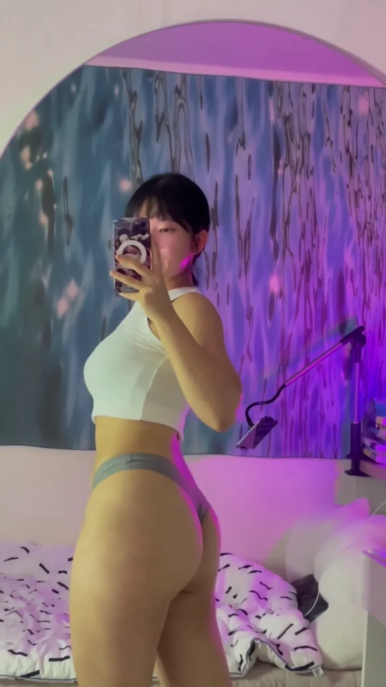 Heeheemoon @moon Nyang Ass Tease Full HD Video