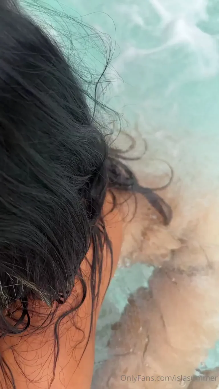 Isla Summer Facial BG AT The Hot Tub Wtih Some Cum Inside Mouth Full HD Video